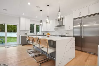 18 Glendale Ave, Livingston, NJ 07039 - Photo 13