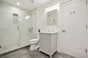 18 Glendale Ave, Livingston, NJ 07039 - Photo 25