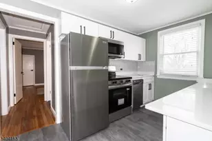 23 Gates Ave, Summit, NJ 07901 - Photo 3