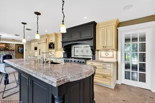 101 Cheshire Ln, Ringwood, NJ 07456 - Photo 13