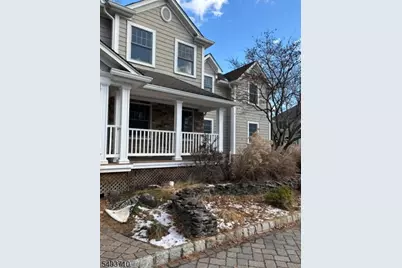 124 Coopers Ln, River Vale Township, NJ 07675 - Photo 5