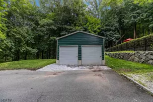 506 Windemere Ave, Mount Arlington, NJ 07856 - Photo 37