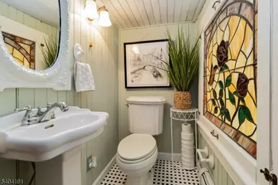 506 Windemere Ave, Mount Arlington, NJ 07856 - Photo 9