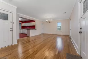 16 Main Street Penthouse, Flemington, NJ 08822 - Photo 7