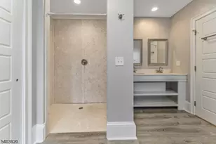 16 Main Street Penthouse, Flemington, NJ 08822 - Photo 11