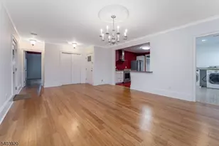 16 Main Street Penthouse, Flemington, NJ 08822 - Photo 9