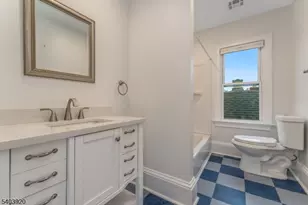 16 Main Street Penthouse, Flemington, NJ 08822 - Photo 13