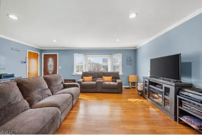 2563 Jackson Ave, Union Township, NJ 07083 - Photo 3