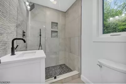 22 Orchard Hill Rd, Bernardsville, NJ 07924 - Photo 37