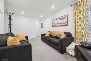 1310 Parkview Ln, Rockaway Township, NJ 07866 - Photo 5