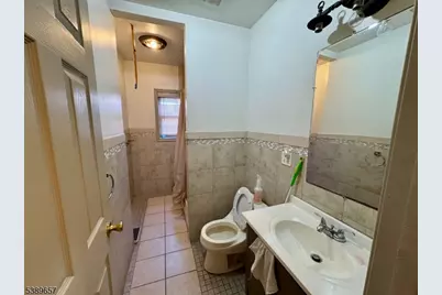 279 Dr Martin Luther King J, Newark, NJ 07102 - Photo 27