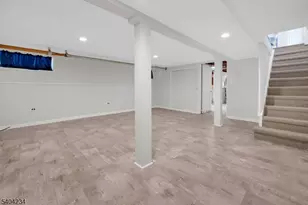 5 Gates, Summit, NJ 07901 - Photo 17