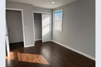 6-25 1st St, Fair Lawn, NJ 07410 - Photo 15