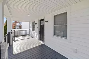 16 Cedar Pl, Hawthorne, NJ 07506 - Photo 3