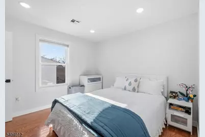 16 Cedar Pl, Hawthorne, NJ 07506 - Photo 25