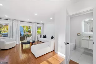 16 Cedar Pl, Hawthorne, NJ 07506 - Photo 17