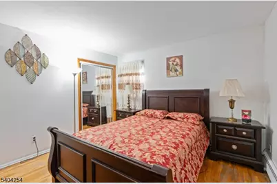 220 Montrose Ave, South Plainfield, NJ 07080 - Photo 9