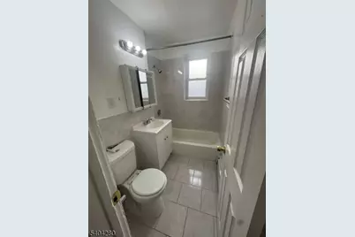 711 Plainfield Ave #2L, Plainfield, NJ 07060 - Photo 3