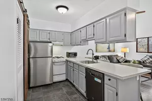 2 Sugarbowl Ct U, Vernon, NJ 07462 - Photo 11