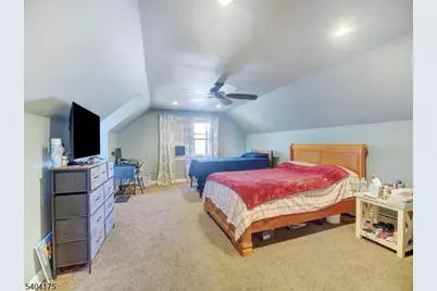 812 Washington Ave, Linden, NJ 07036 - Photo 11