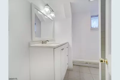 812 Washington Ave, Linden, NJ 07036 - Photo 11