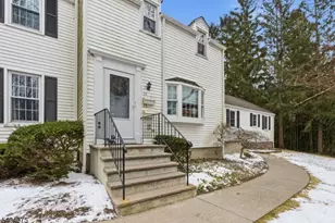 14 Golden Crowned Kinglet, Allamuchy Township, NJ 07840 - Photo 1