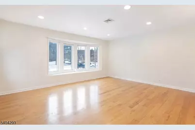 135 Grove St, Tenafly, NJ 07670 - Photo 5