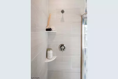 16 Eastwood Ter #16, East Hanover Township, NJ 07936 - Photo 17