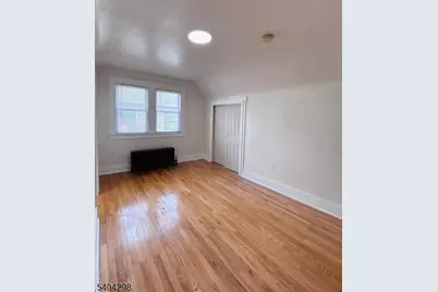 52 Hobart Pl, Totowa, NJ 07512 - Photo 11