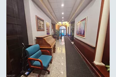 31-33 Market St #302, Morristown, NJ 07960 - Photo 9