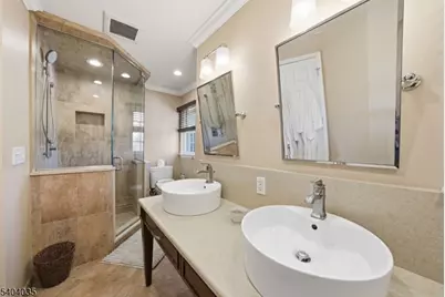 119 Herrick, Wayne Twp., NJ 07470 - Photo 35