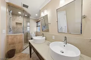 119 Herrick, Wayne Twp., NJ 07470 - Photo 35