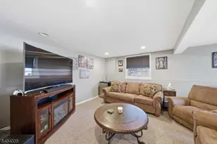 119 Herrick, Wayne Twp., NJ 07470 - Photo 21