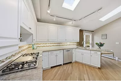 119 Herrick, Wayne Twp., NJ 07470 - Photo 13