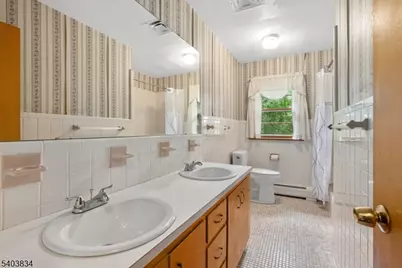 140 Springbrook Trl, Sparta Township, NJ 07871 - Photo 17