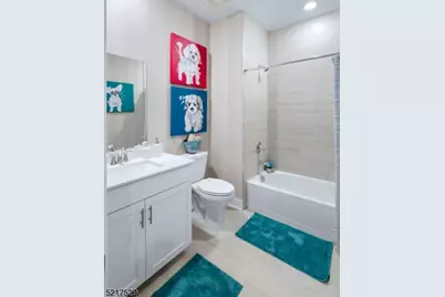 18 Eastwood Ter #18, East Hanover Township, NJ 07936 - Photo 23