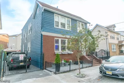 201 Warwick St #2, Newark, NJ 07105 - Photo 1
