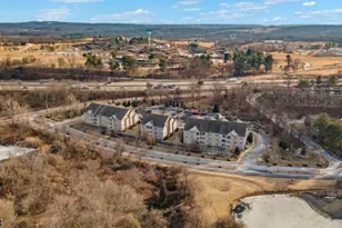 19 Park Dr, Clinton, NJ 08809 - Photo 5