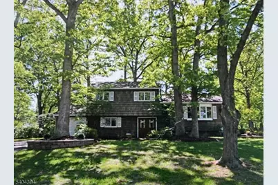 14 Bunyan Dr, Livingston, NJ 07039 - Photo 1