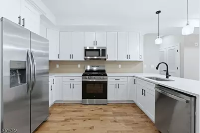 109 N 7th St, Newark, NJ 07107 - Photo 11