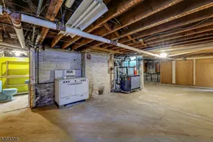 16 N Mountain Ave, Montclair, NJ 07042 - Photo 43