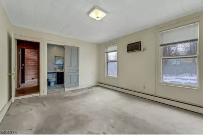 16 N Mountain Ave, Montclair, NJ 07042 - Photo 13