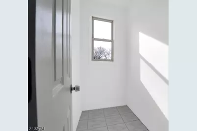 144 Montgomery Ave, Apt 2, Irvington, NJ 07111 - Photo 19