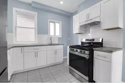 144 Montgomery Ave, Apt 2, Irvington, NJ 07111 - Photo 3