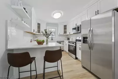 512 N Lake Shore Dr, West Milford, NJ 07421 - Photo 11