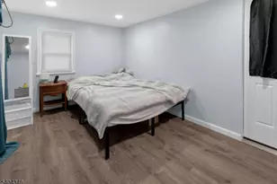 147 Knollwood Terrace, Clifton, NJ 07012 - Photo 11