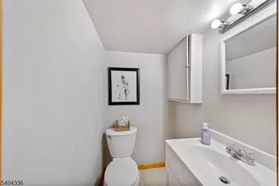 38 Pallant Ave, Linden, NJ 07036 - Photo 17