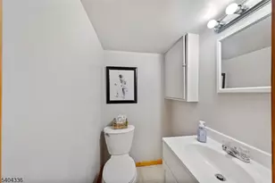 38 Pallant Ave, Linden, NJ 07036 - Photo 17