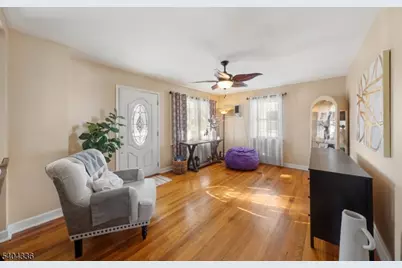 38 Pallant Ave, Linden, NJ 07036 - Photo 1