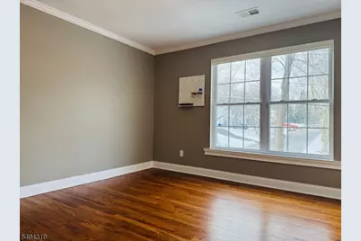 46 Elmwood Dr, Livingston, NJ 07039 - Photo 13